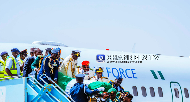 UPDATED: Buhari's Body Arrives In Daura For Burial • Channels Television