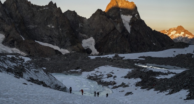 Heat Melts Alps Snow And Glaciers, Leaving Water Shortage • Channels Television